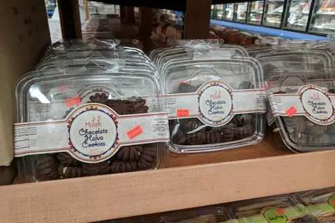 Picnic Press Cake Fridge photo 3